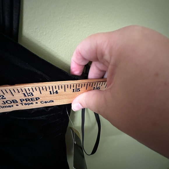 NWT Ignite Evenings Sz M Bodice Top Black‎ Velvet Lattice Straps Rhinestones - Picture 8 of 10